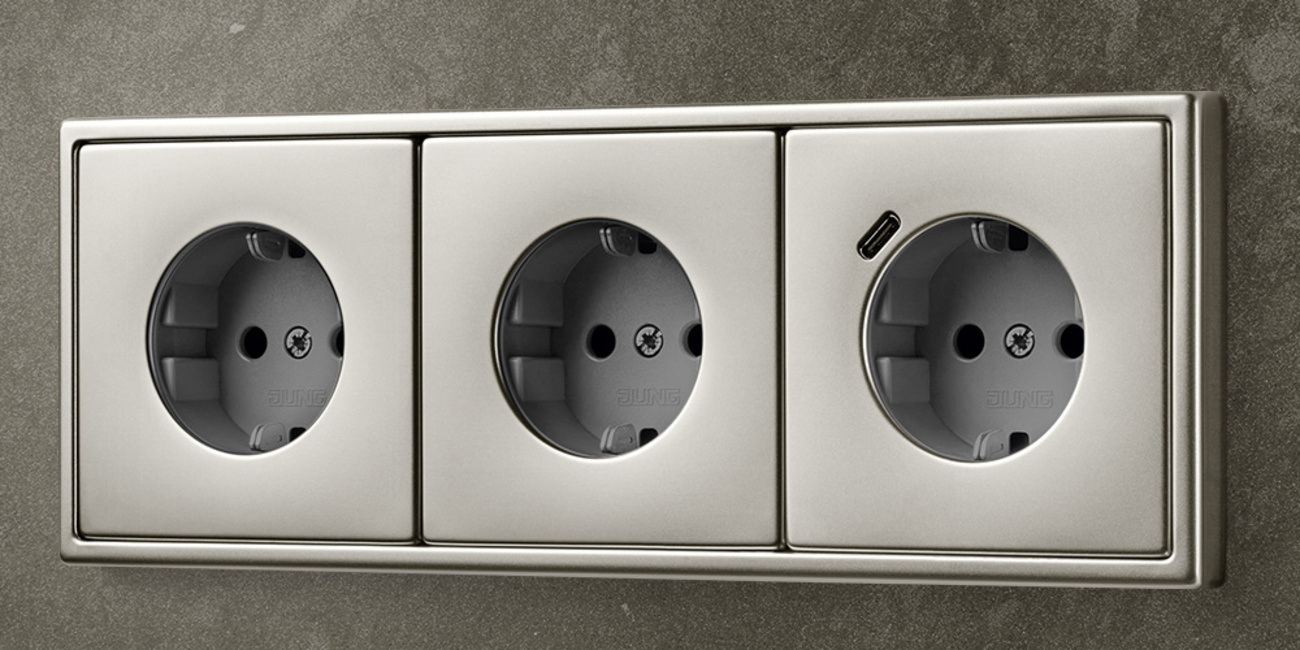 SCHUKO® Steckdosen mit USB bei Elektro-Hausmann GmbH & Co. KG in Leinefelde-Worbis