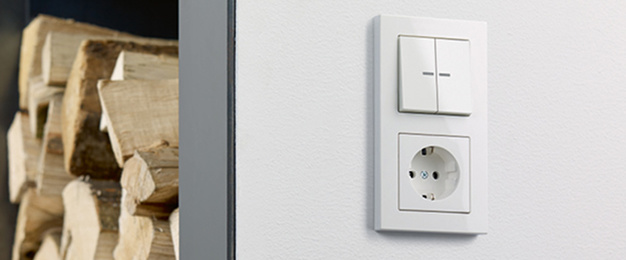 JUNG KNX Taster F 10 bei Elektro-Hausmann GmbH & Co. KG in Leinefelde-Worbis