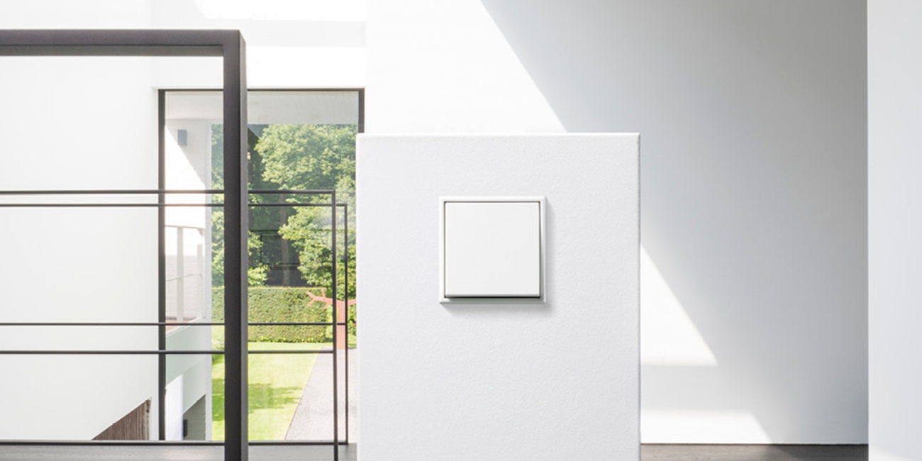 JUNG Schalterprogramme bei Elektro-Hausmann GmbH & Co. KG in Leinefelde-Worbis